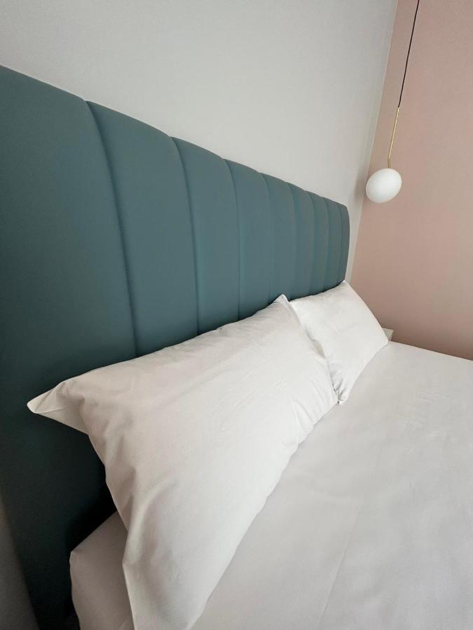 Roma Nostra Luxury B&B Bagian luar foto