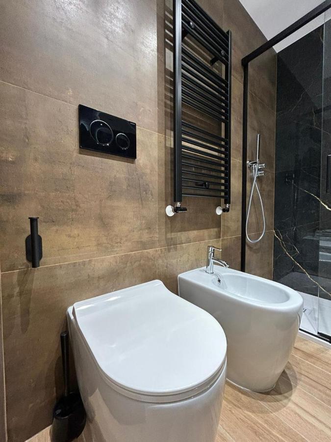 Roma Nostra Luxury B&B Bagian luar foto