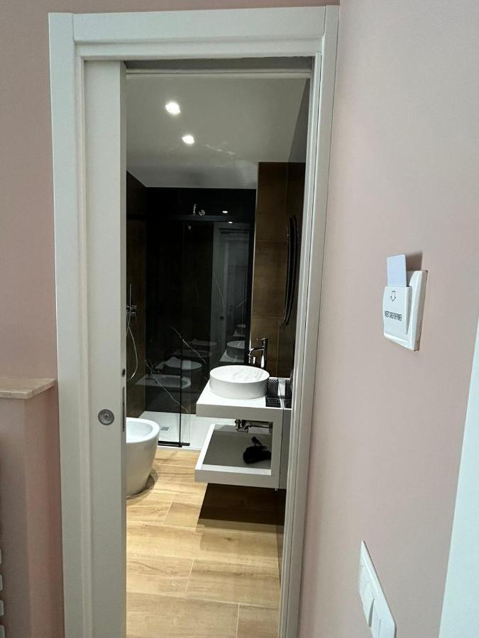 Roma Nostra Luxury B&B Bagian luar foto