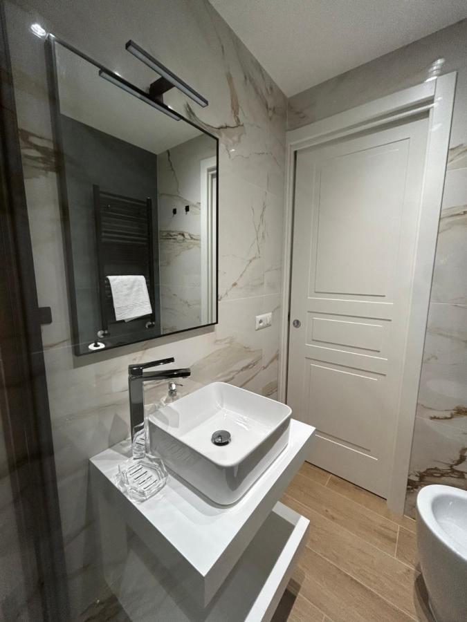 Roma Nostra Luxury B&B Bagian luar foto