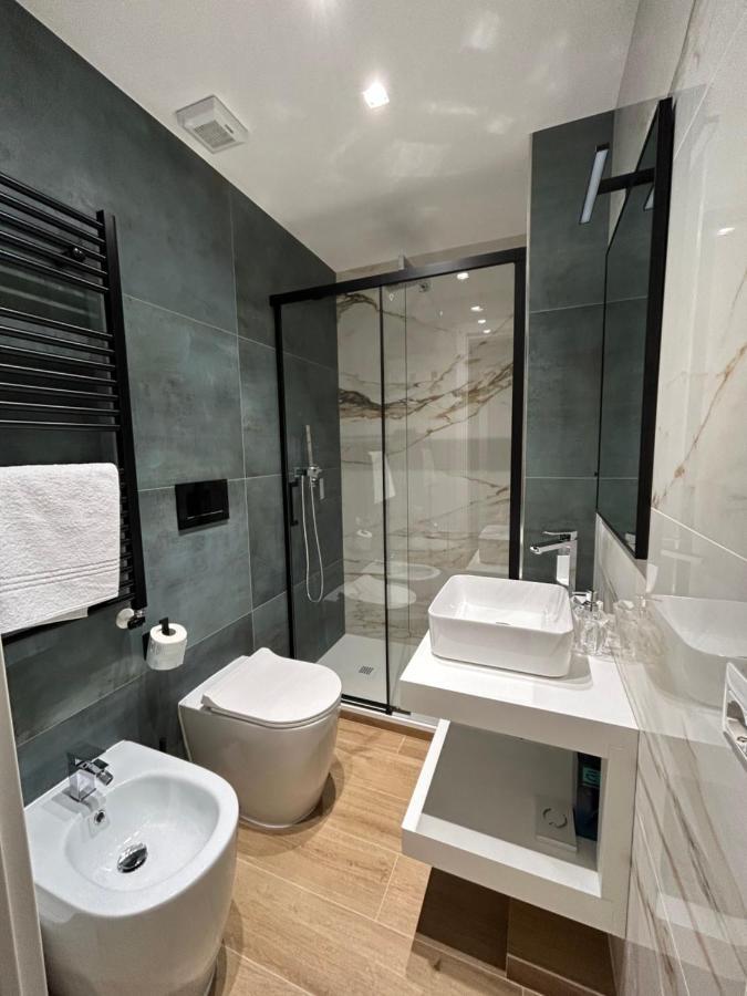 Roma Nostra Luxury B&B Bagian luar foto