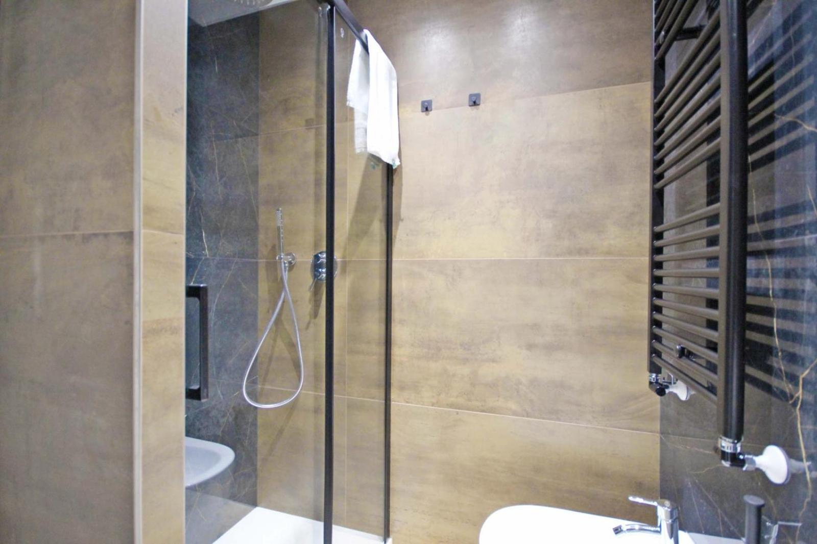 Roma Nostra Luxury B&B Bagian luar foto